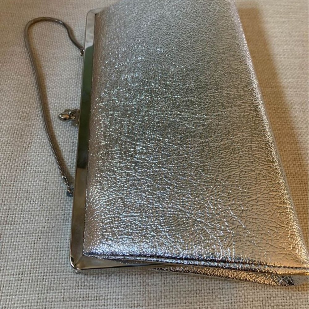 Silver Dressy  Boutique Style Pocketbook: - Picture 4 of 6